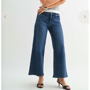 Just Black Medium Wash Wide Leg Jeans Size 24